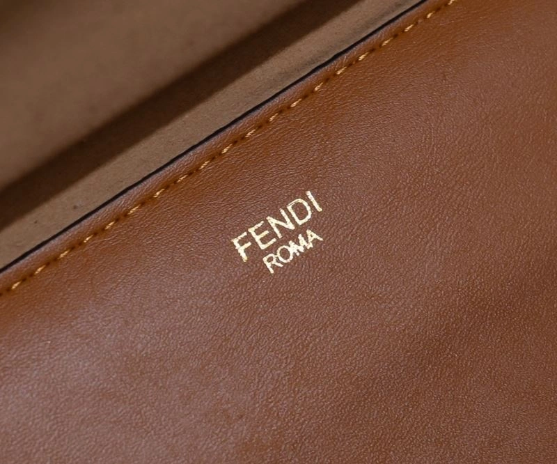 Fendi Shopping Bags UrbanChic 85149
