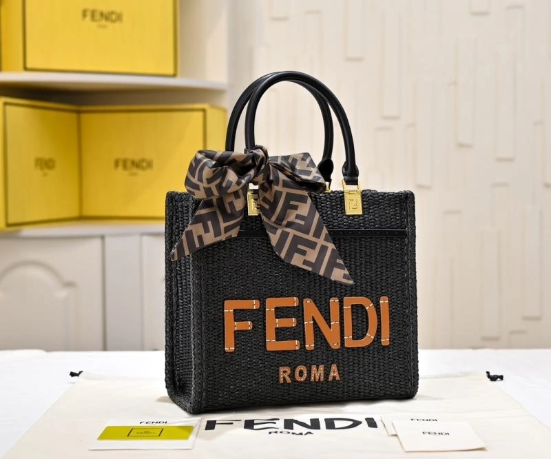 ZipUp Fendi Shopping Bags 85139