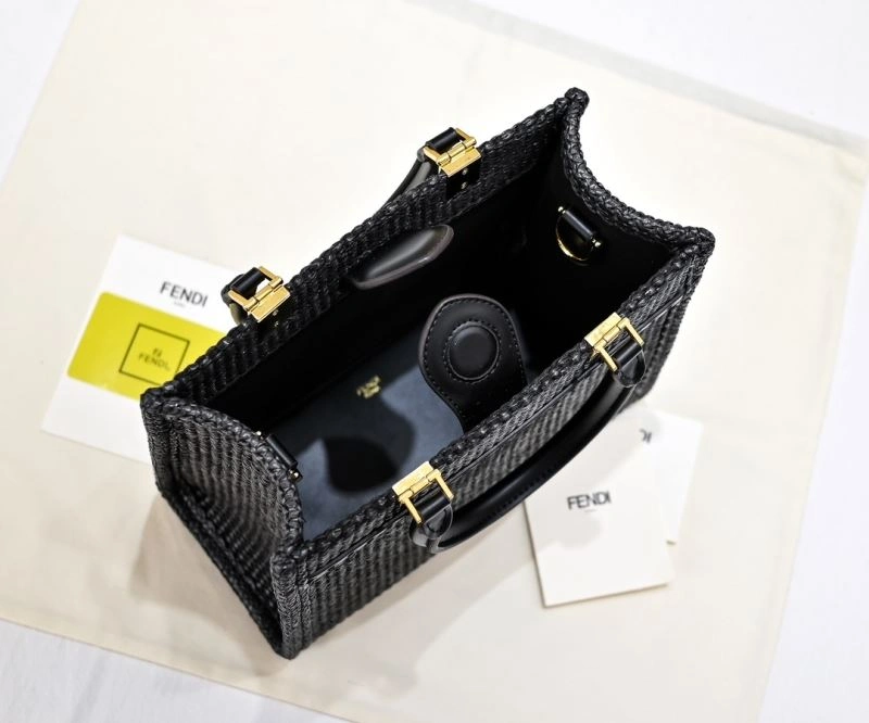 ZipUp Fendi Shopping Bags 85139