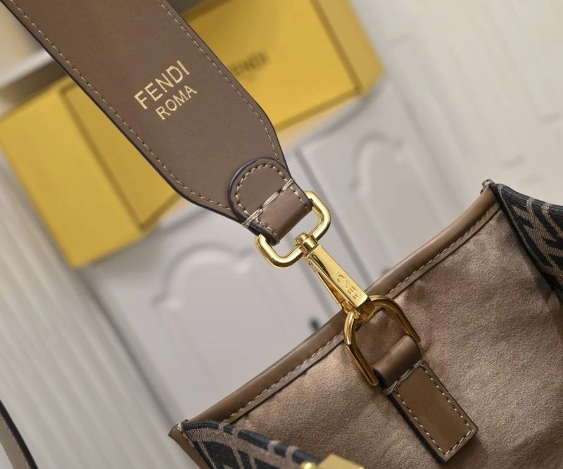 Fendi Shopping Bags Practical 85148