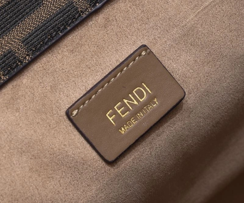 Fendi Shopping Bags Practical 85148