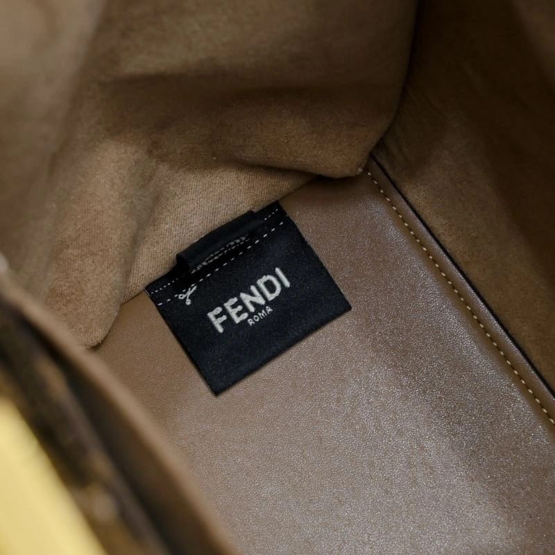 Fendi Shopping Bags Fashionable 85140
