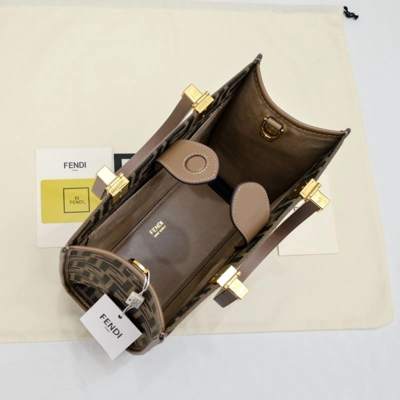 Fendi Shopping Bags Fashionable 85140