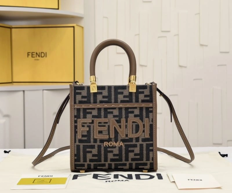 Fendi Shopping Bags FashionForward 85141