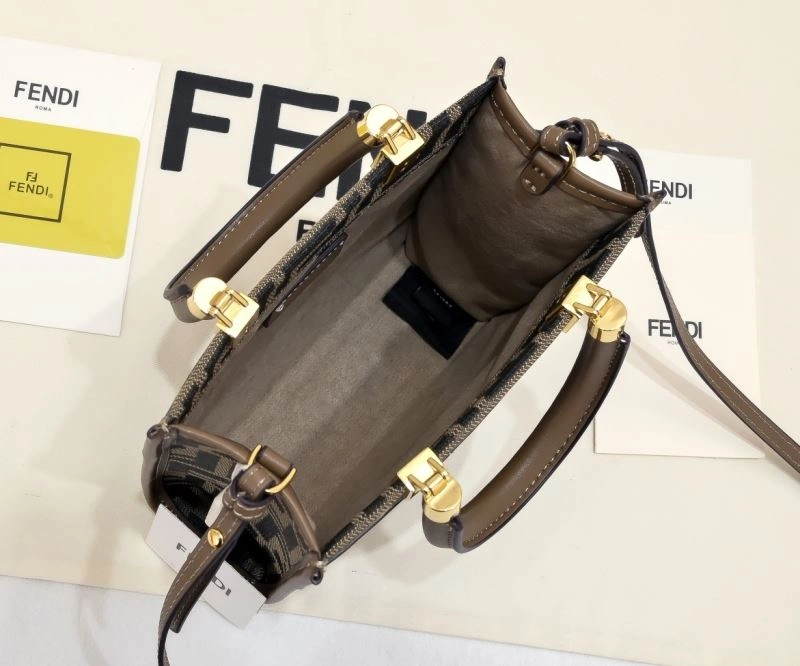 Fendi Shopping Bags FashionForward 85141