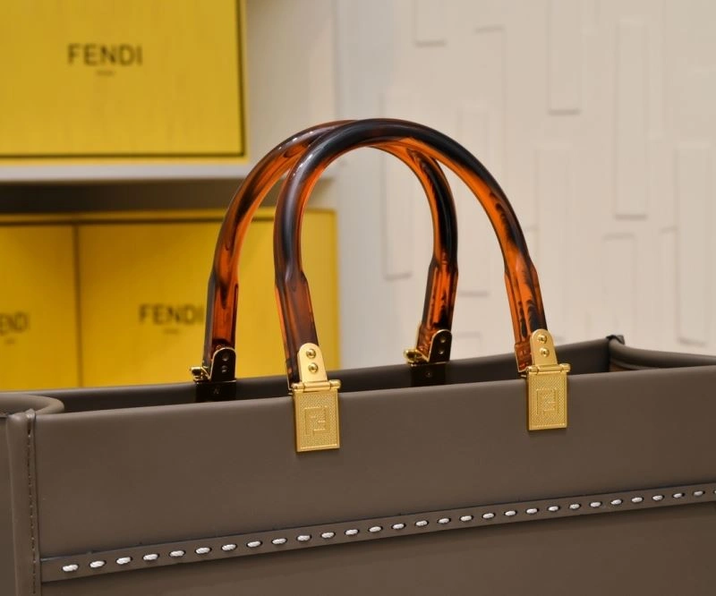 OnTrend Fendi Shopping Bags 85134