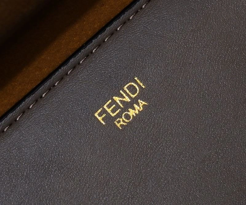 OnTrend Fendi Shopping Bags 85134