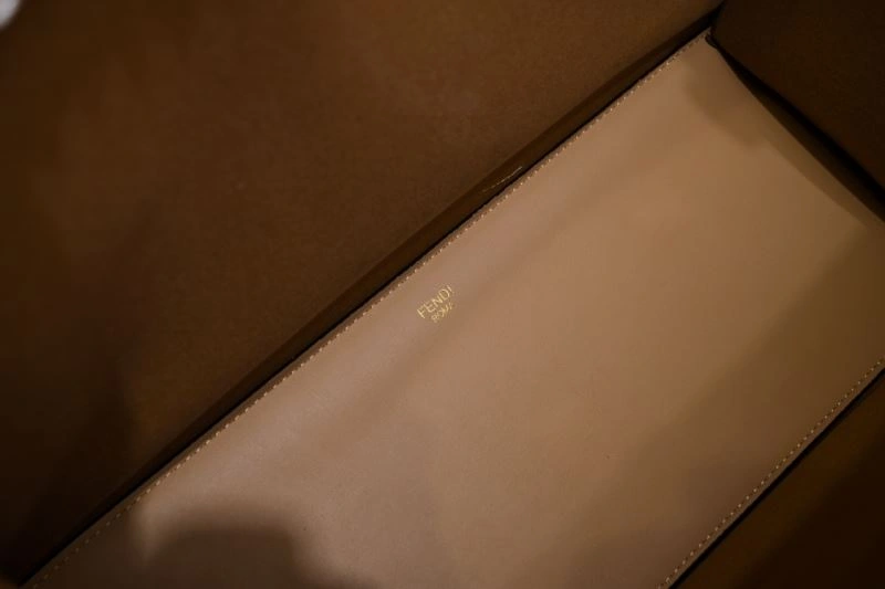 Neat Fendi Shopping Bags 85142