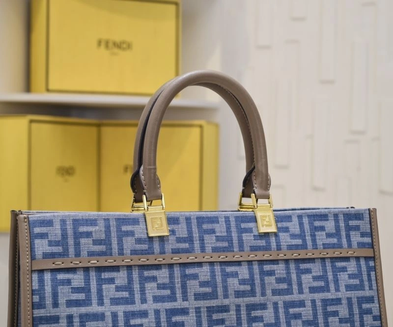 Fendi Shopping Bags Fashionable 85136