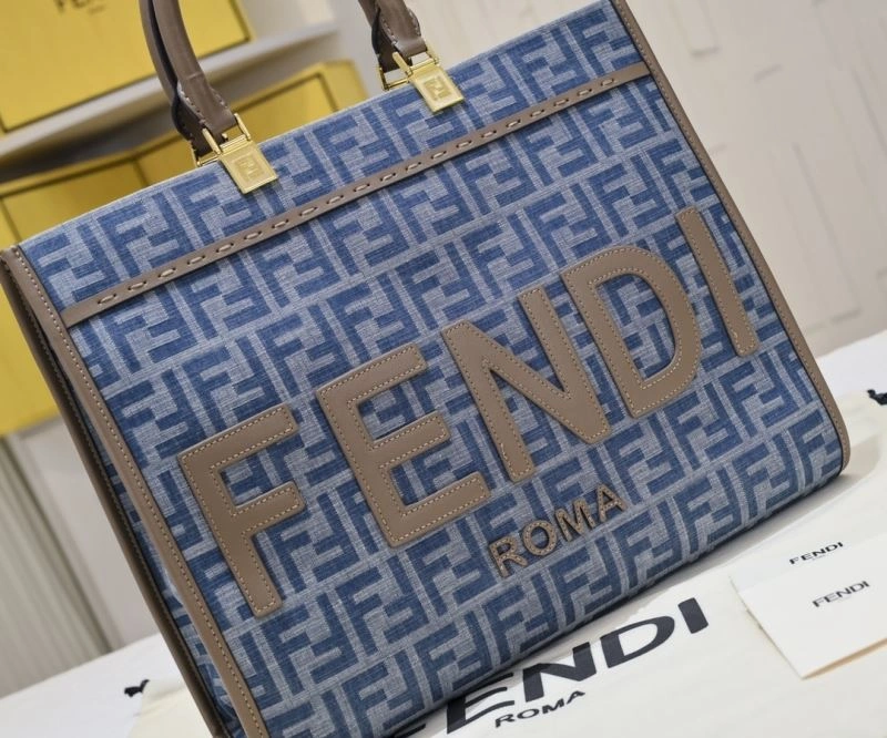 Fendi Shopping Bags Fashionable 85136