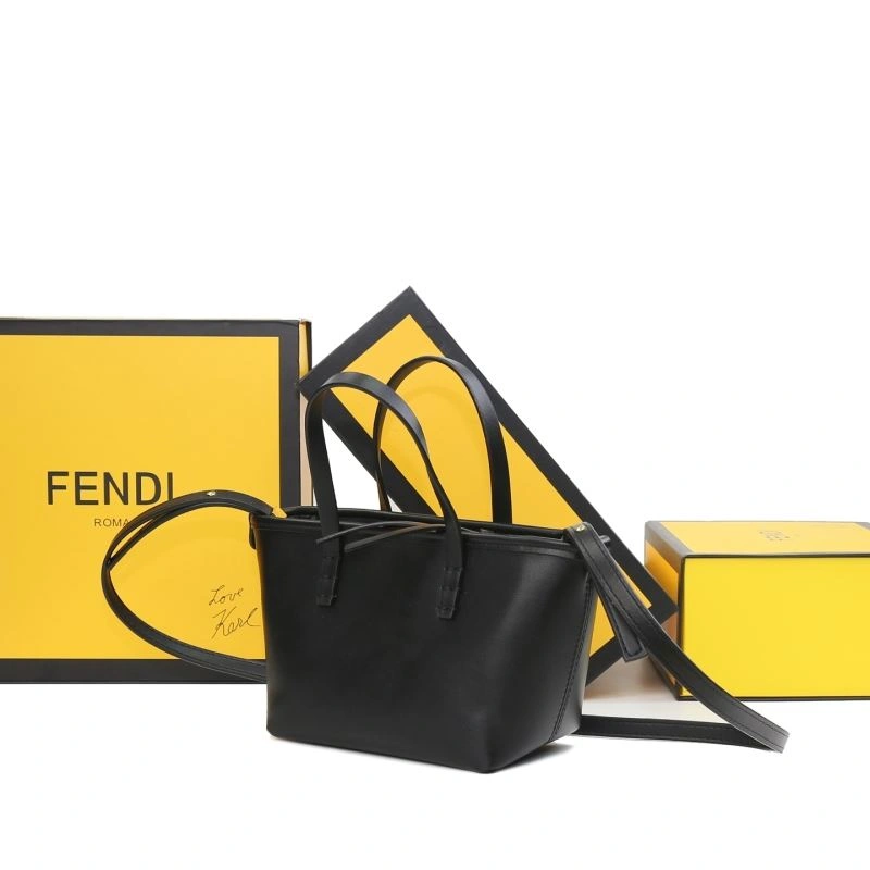 Fendi Shopping Bags Sustainable 85133