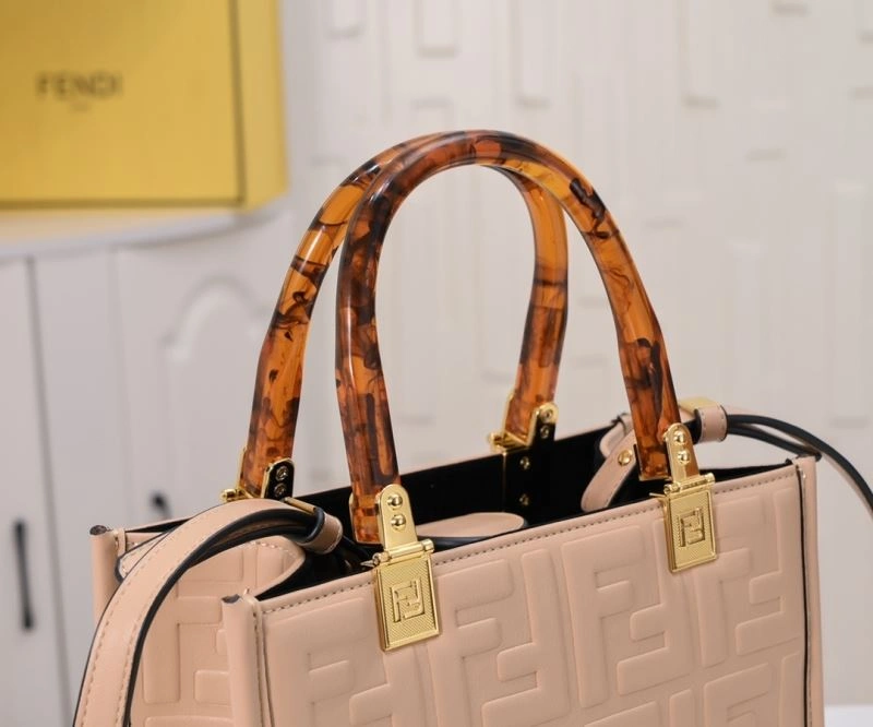 Fendi Shopping Bags FlexibleFit 85167
