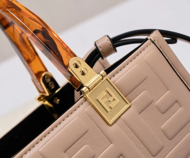 Fendi Shopping Bags FlexibleFit 85167