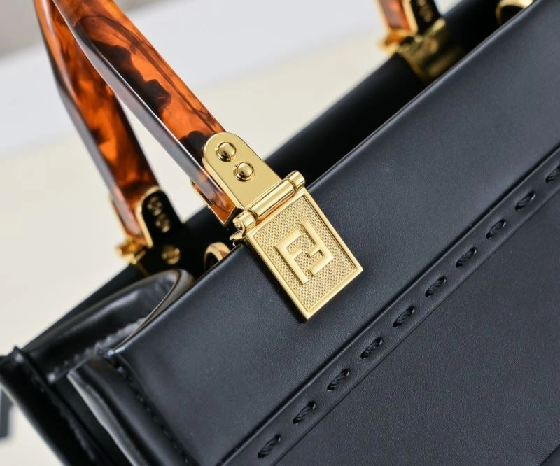 Lightweight Fendi Shopping Bags 85126