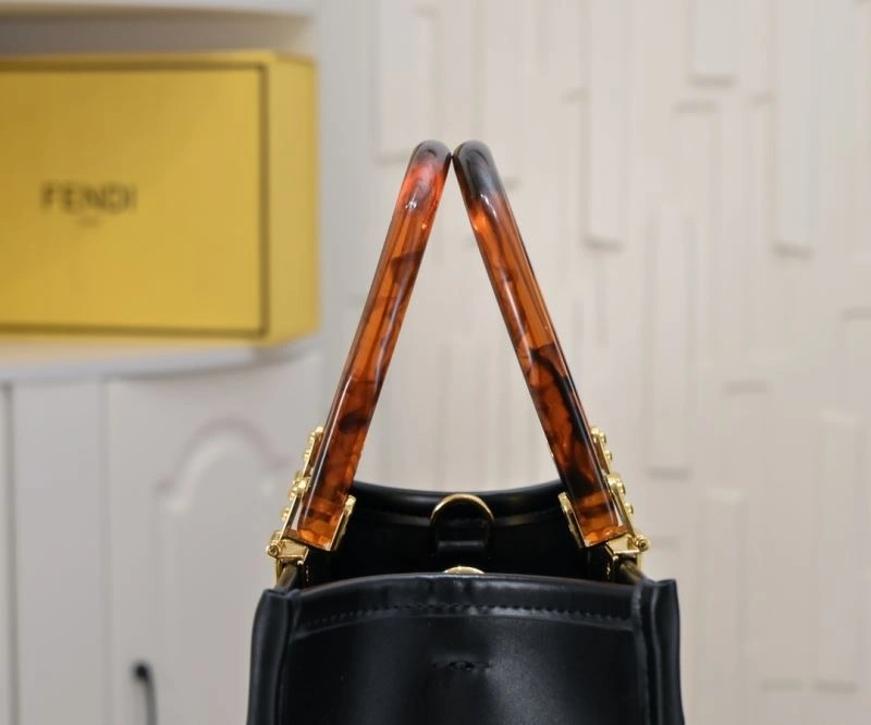 Lightweight Fendi Shopping Bags 85126