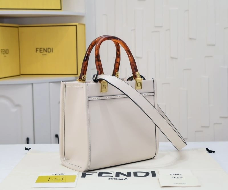 Fendi Shopping Bags EasyMatch 85162