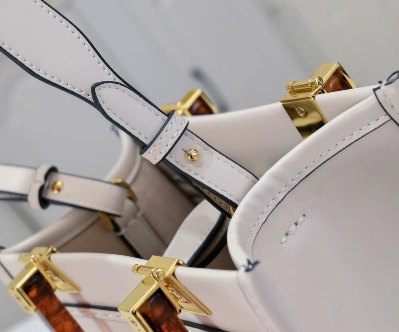 Fendi Shopping Bags EasyMatch 85162