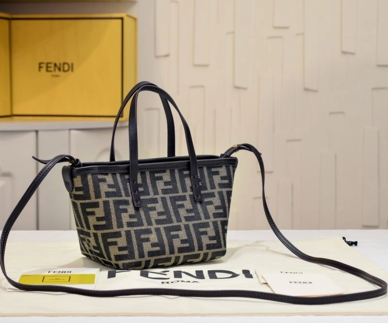 Breathable Fendi Shopping Bags 85125
