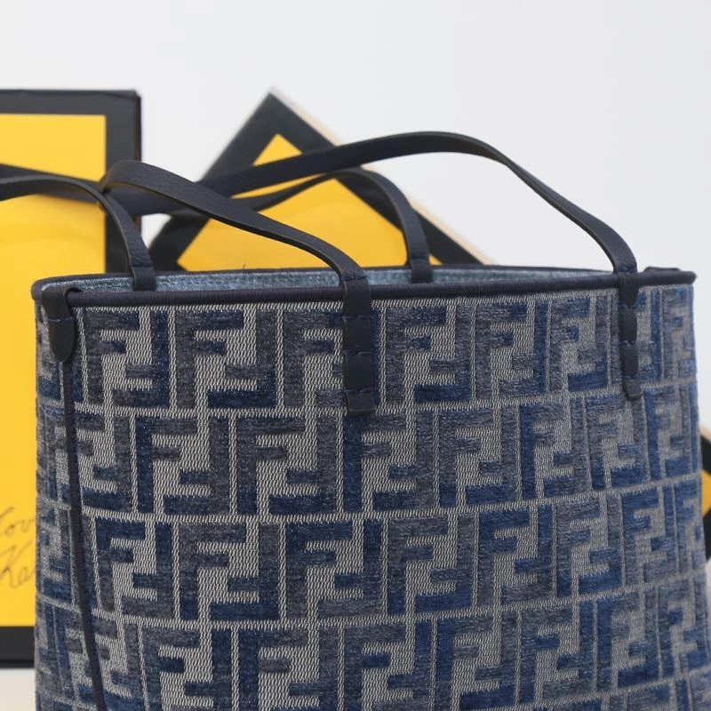 Fendi Shopping Bags Affordable 85117