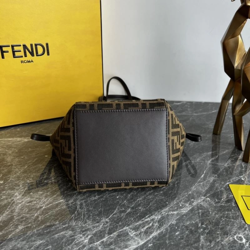 Effortless Fendi Shopping Bags 78262
