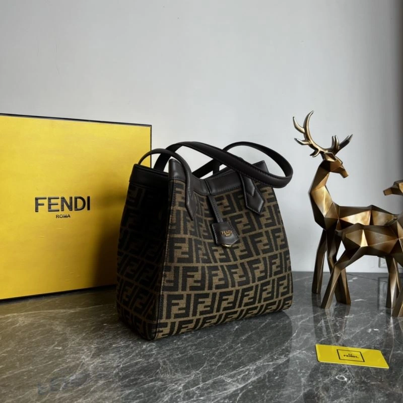 Fendi Shopping Bags Casual 78278