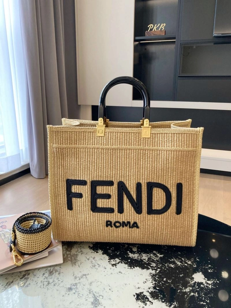 Fendi Shopping Bags FlexibleFit 78276