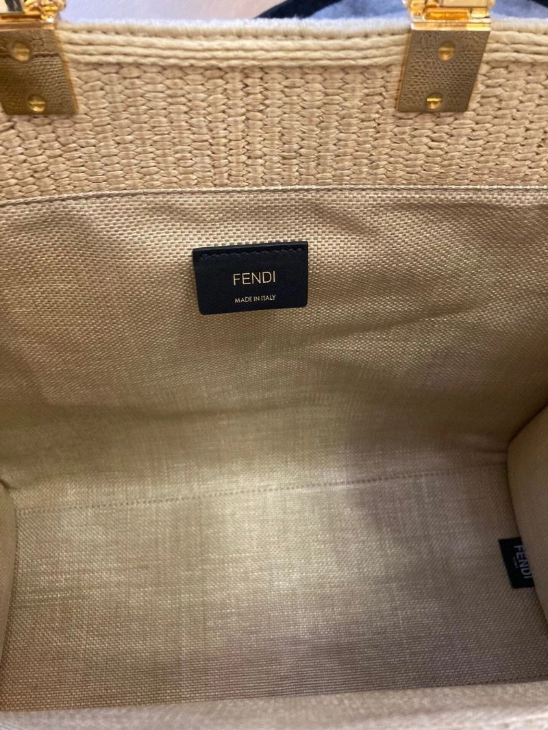 Fendi Shopping Bags FlexibleFit 78276