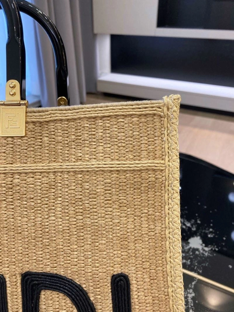 Fendi Shopping Bags FlexibleFit 78276