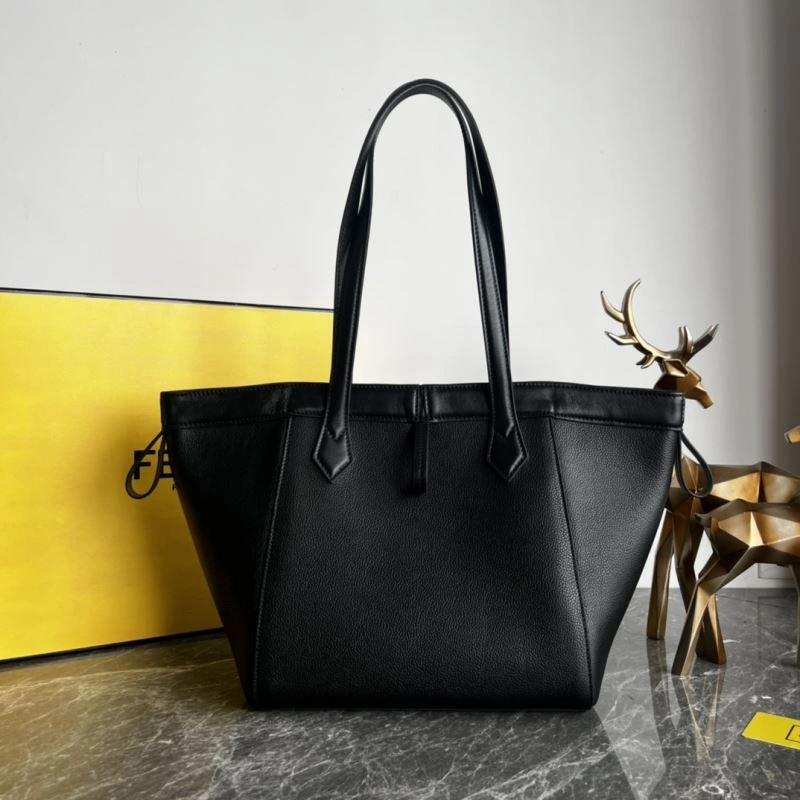 Fendi Shopping Bags Sleek 78259