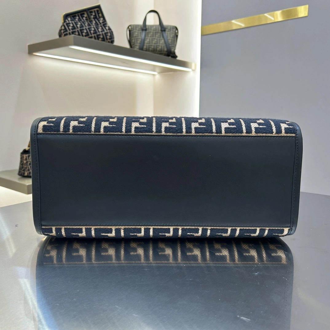 Fendi Shopping Bags Breathable 76685