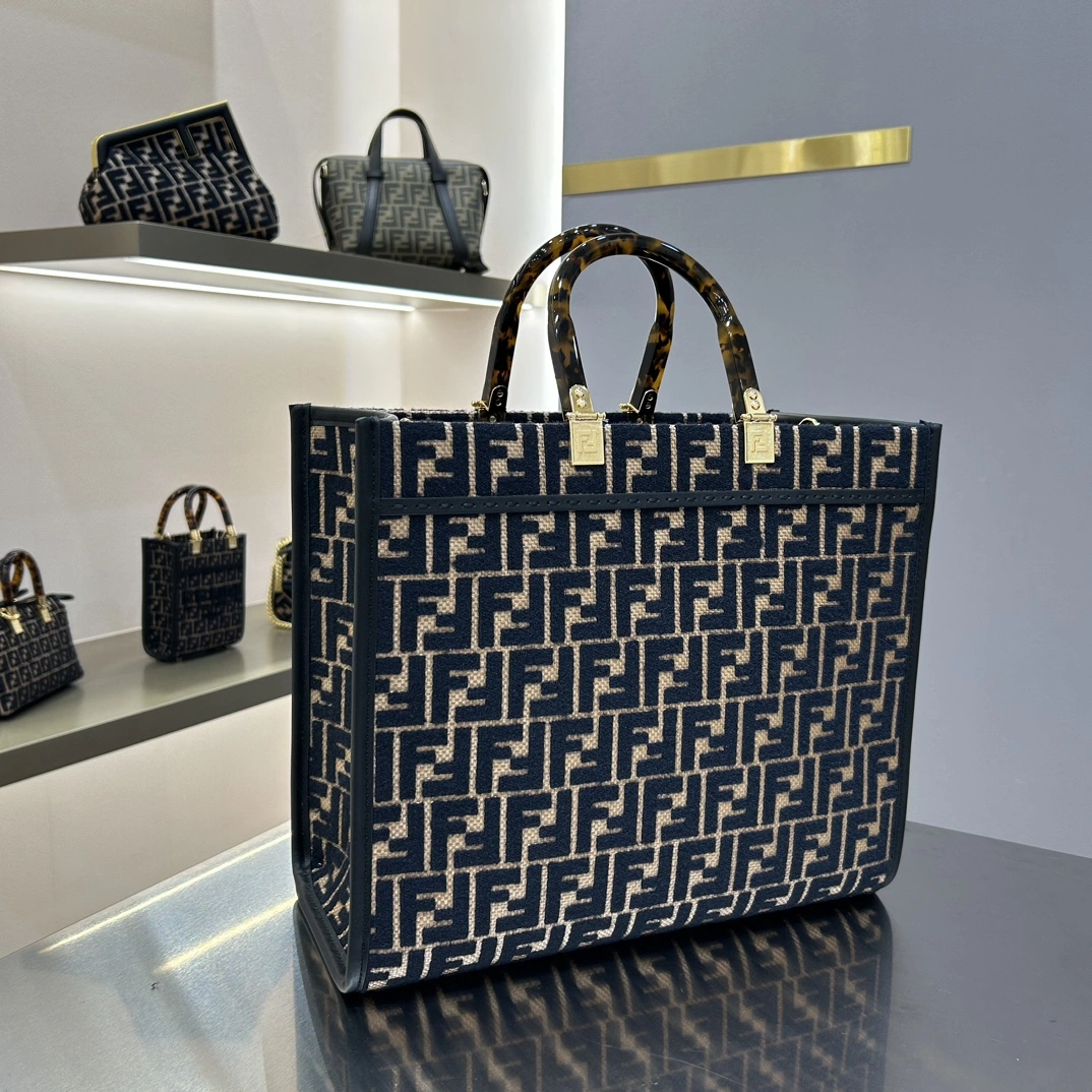 Fendi Shopping Bags Breathable 76685