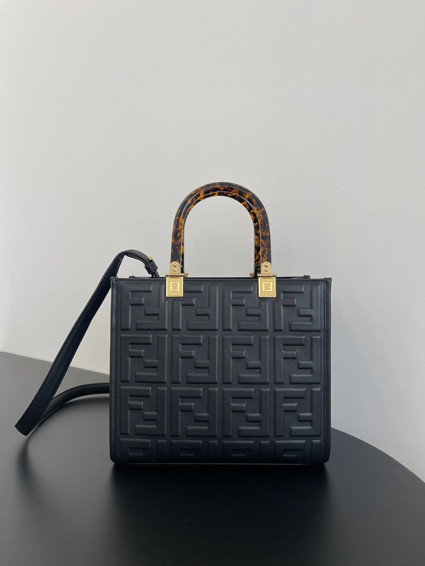 Fendi Shopping Bags MoistureWicking 76684