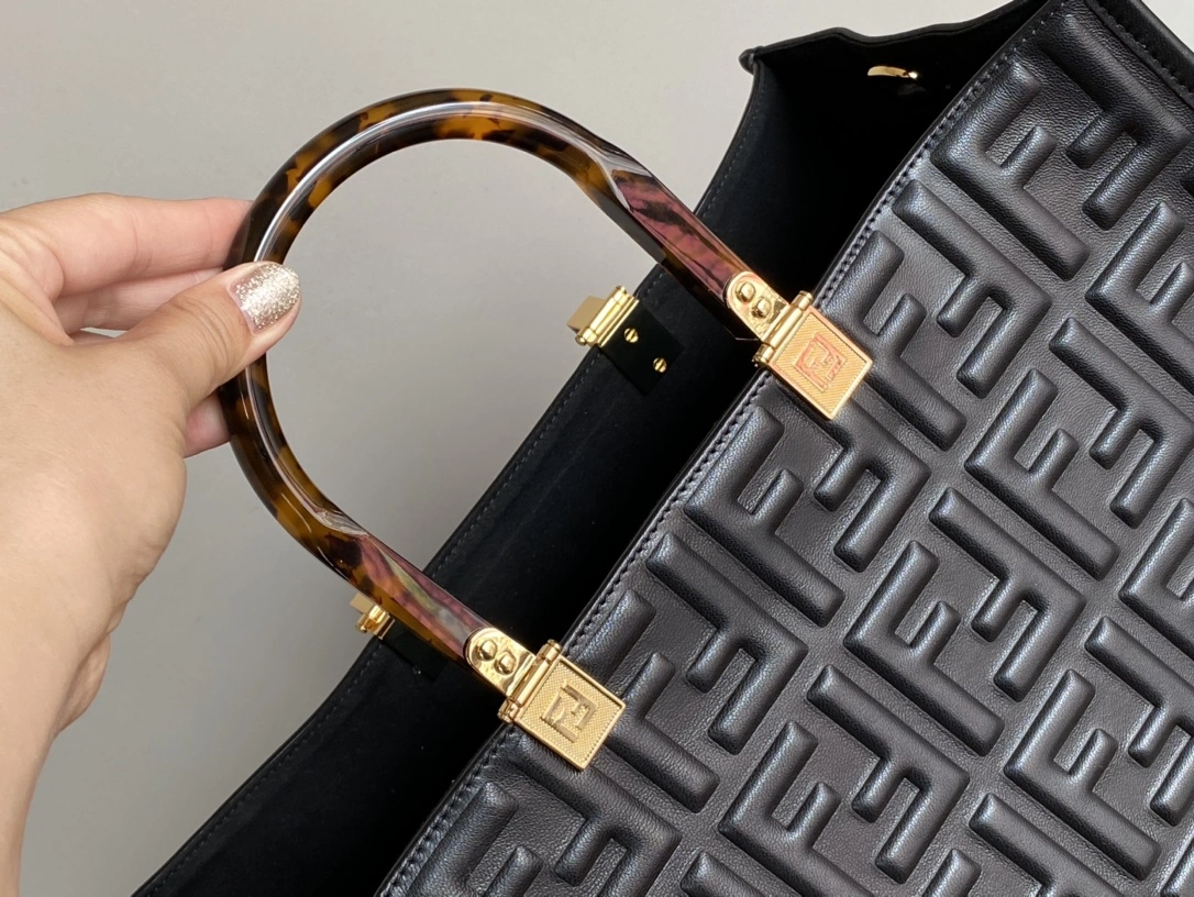 Fendi Shopping Bags OnTrend 76683