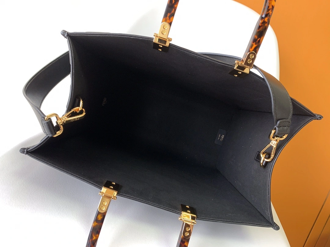 Fendi Shopping Bags OdorResistant 76680