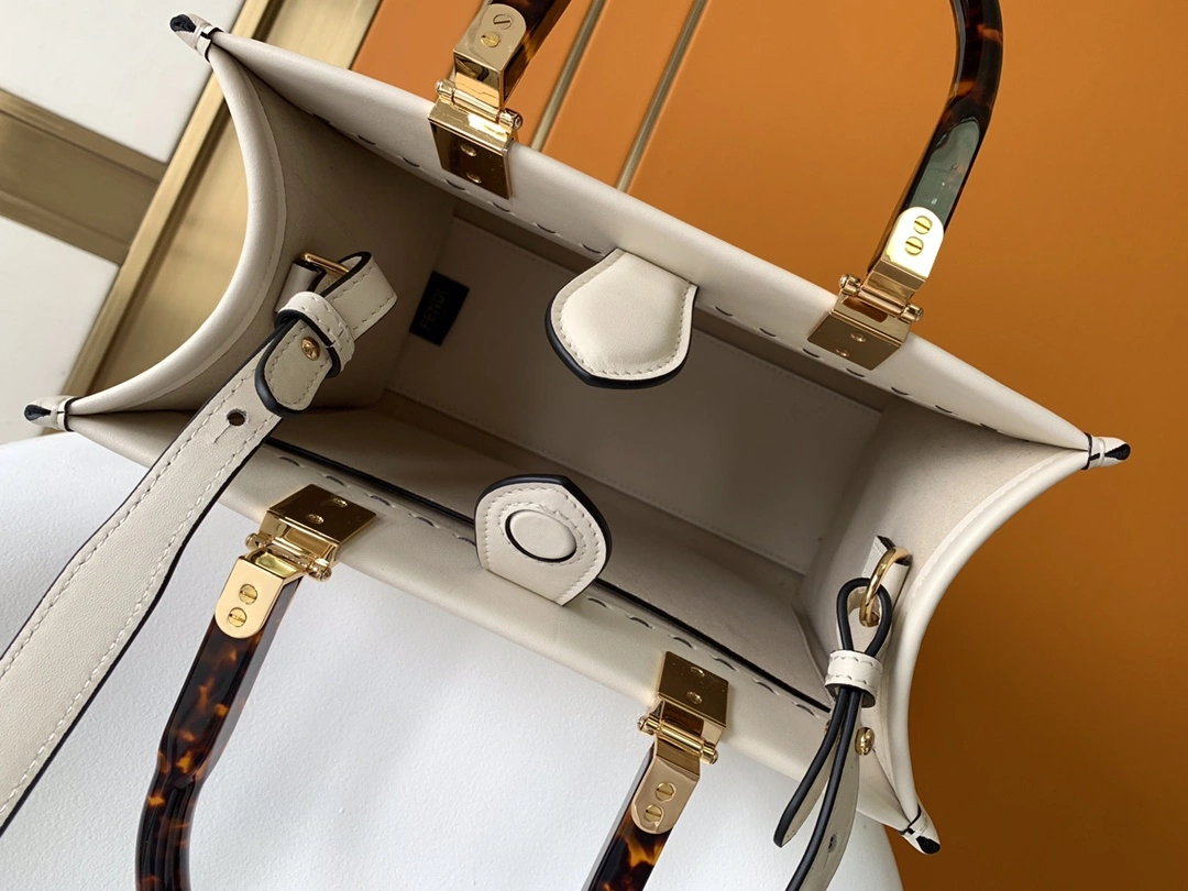 Fendi Shopping Bags FreshLook 76663