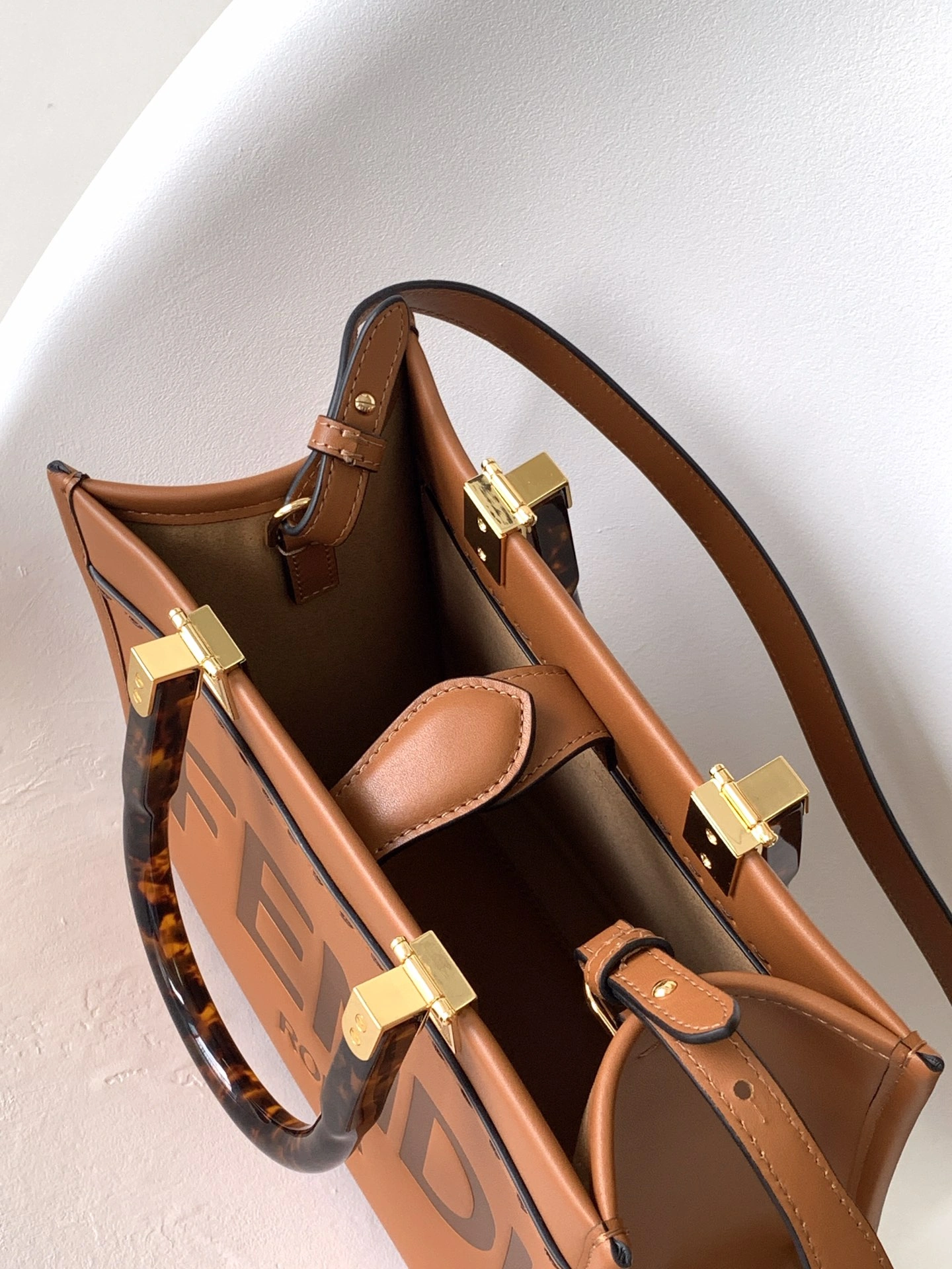 Fendi Shopping Bags Elegant 76657