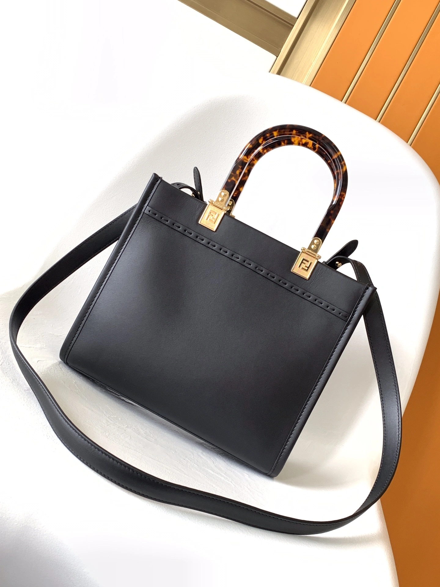 Fendi Shopping Bags AllSeason 76660