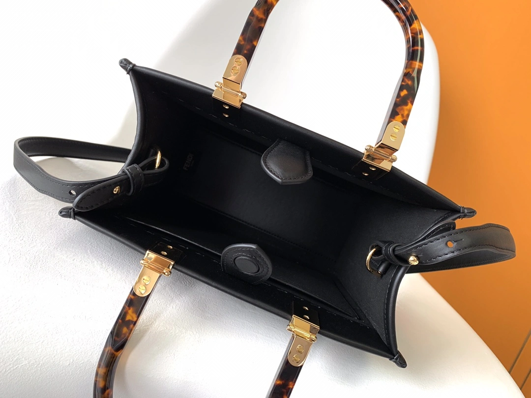 Fendi Shopping Bags AllSeason 76660