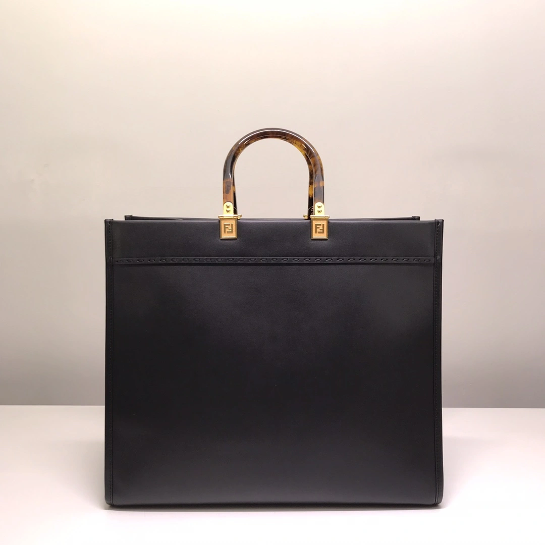 Tailored Fendi Shopping Bags 76671