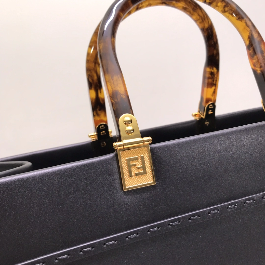 Tailored Fendi Shopping Bags 76671