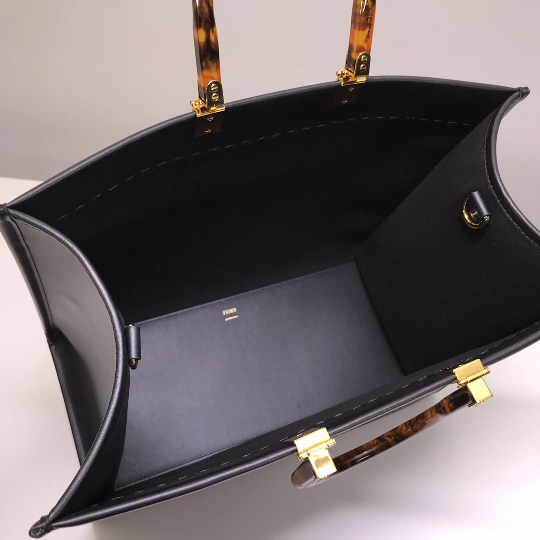 Tailored Fendi Shopping Bags 76671