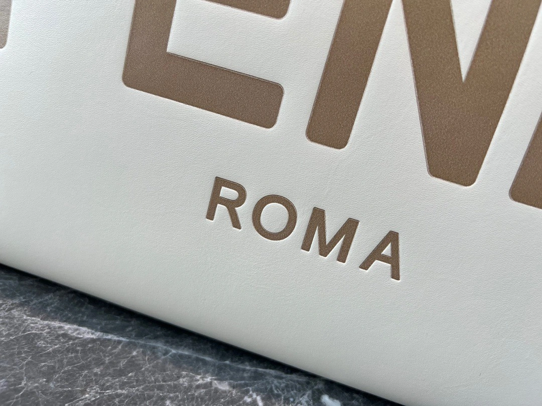 HighQuality Fendi Shopping Bags 76652