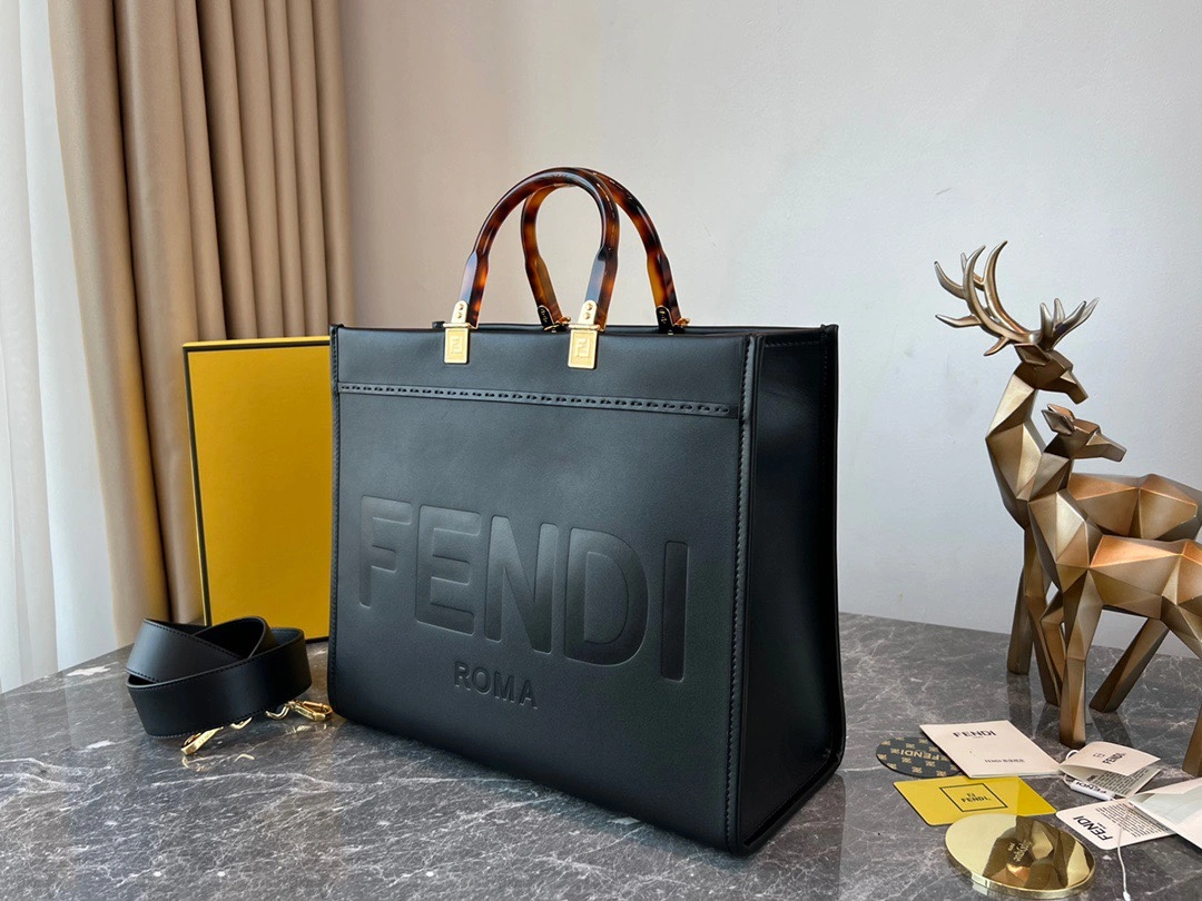 Fendi Shopping Bags Trendy 76670