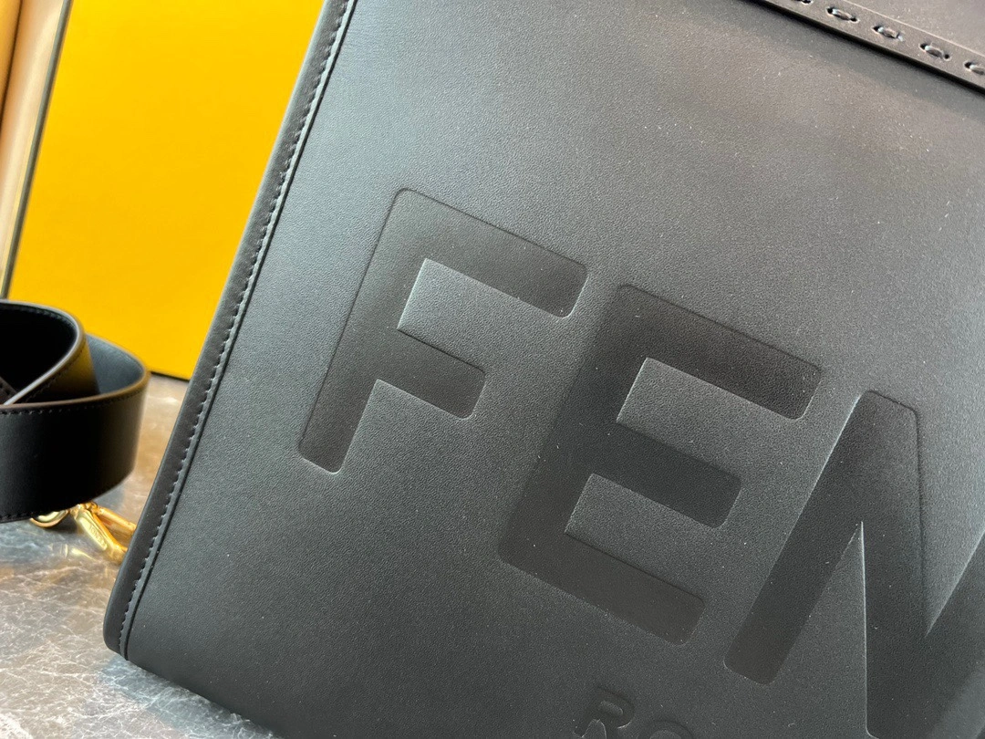 Fendi Shopping Bags Trendy 76670