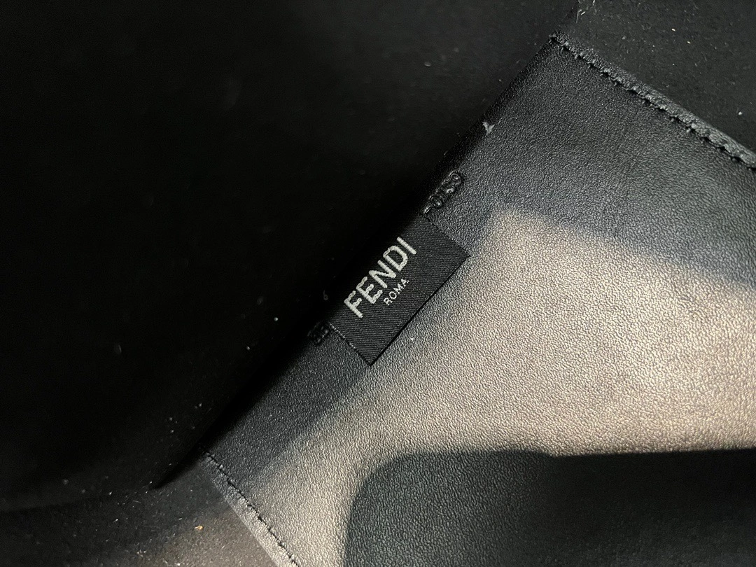 Fendi Shopping Bags Trendy 76670