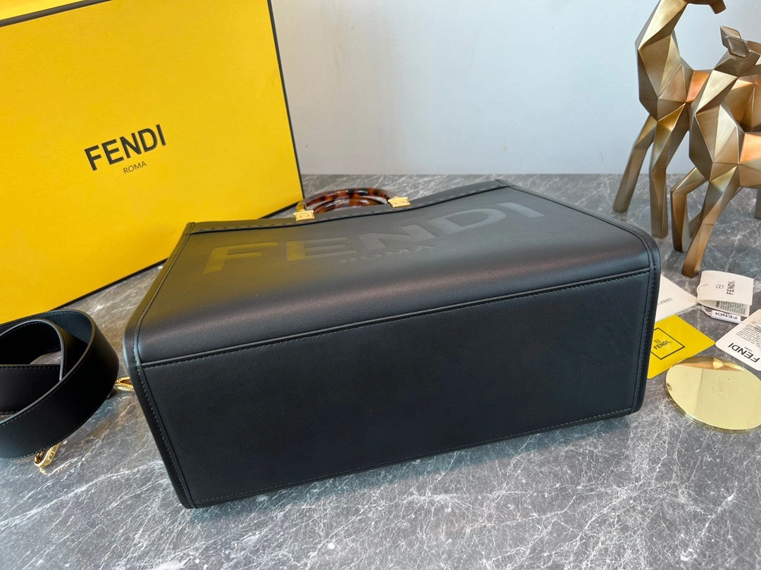 Fendi Shopping Bags Trendy 76670