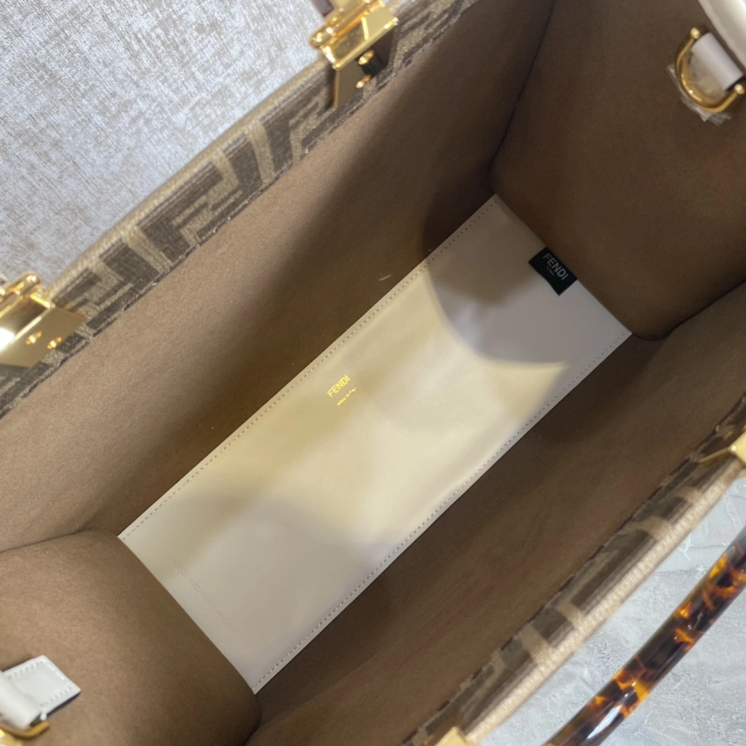 Fendi Shopping Bags Sophisticated 76654