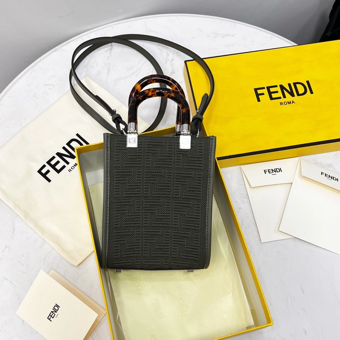 Packable Fendi Shopping Bags 76668