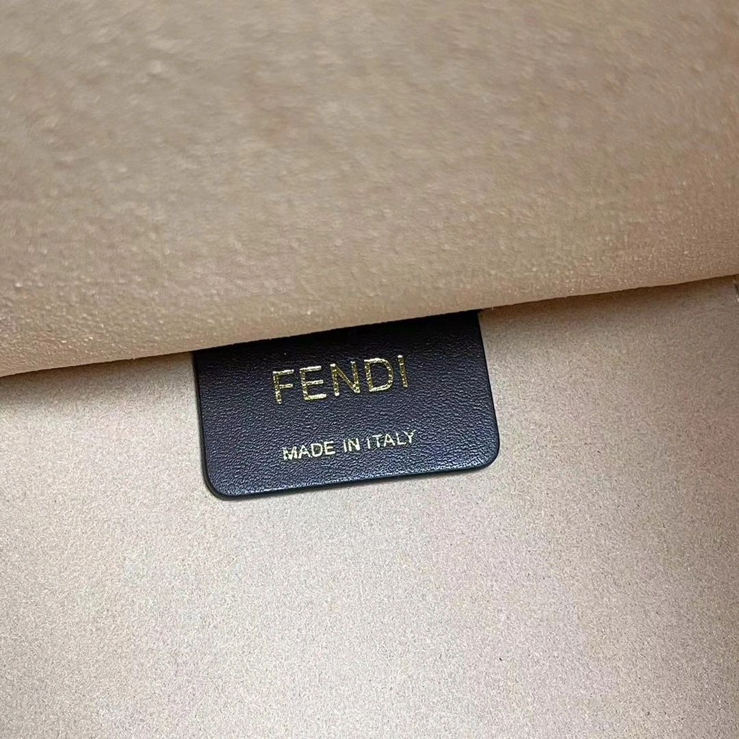 Fendi Shopping Bags AllSeason 76665
