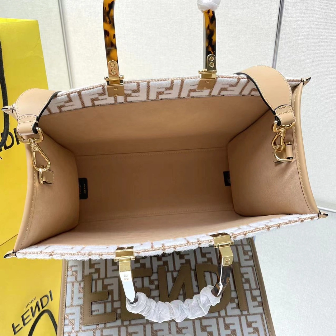 Fendi Shopping Bags AllSeason 76665